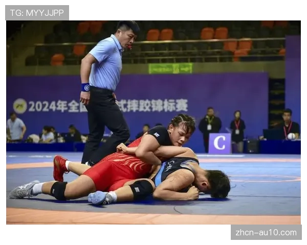 资深裁判退役转任技术代表,将继续服务国内摔跤赛事 资深裁判退役转任技术代表,将继续服务国内摔跤赛事