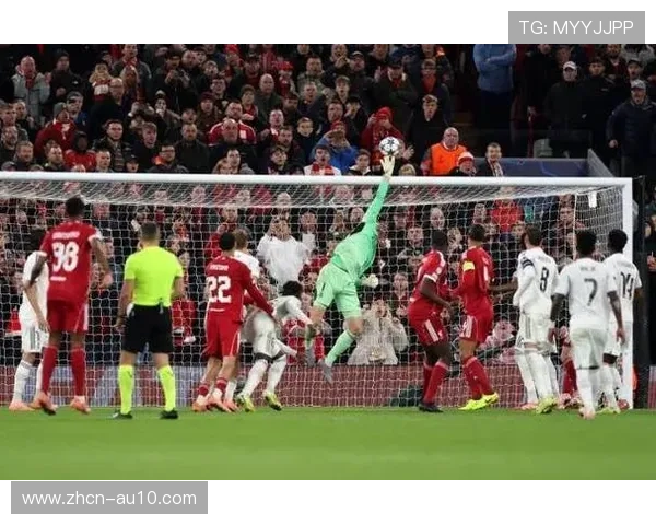 卡马温加头球破门,皇马定位球战术改进见成效